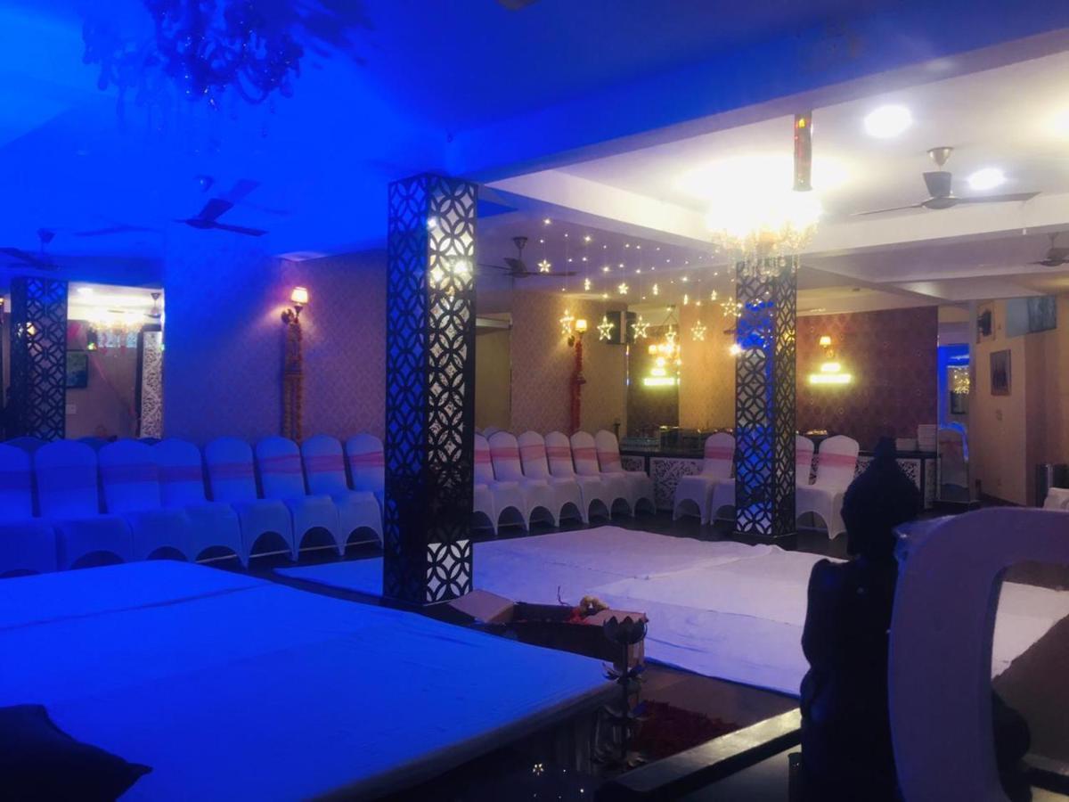 อานันท์ ภาวัน Hotel นิวเดลี ภายนอก รูปภาพ
